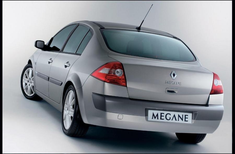  Renault Megane 2001 года  (фото 22 из 35)